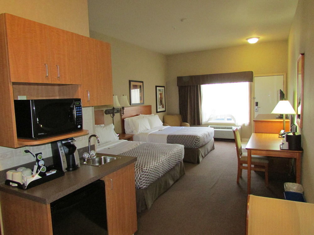 Clarion Pointe Rimbey Exterior foto