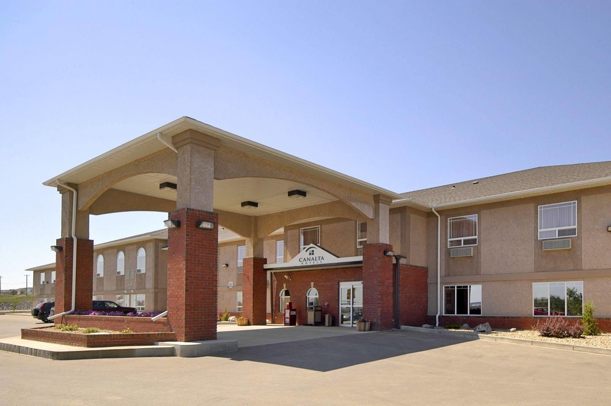 Clarion Pointe Rimbey Exterior foto